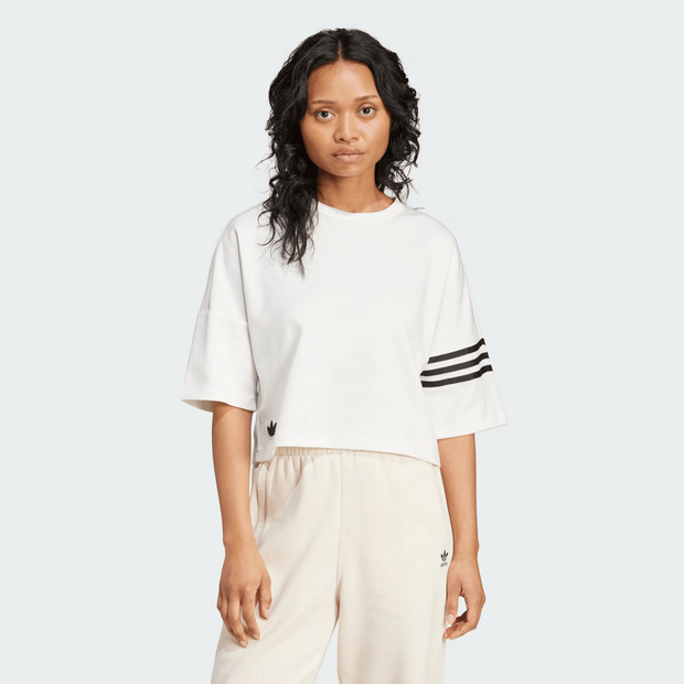 Adidas Neuclassics T-shirt